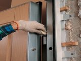 Способы установки стальных дверей